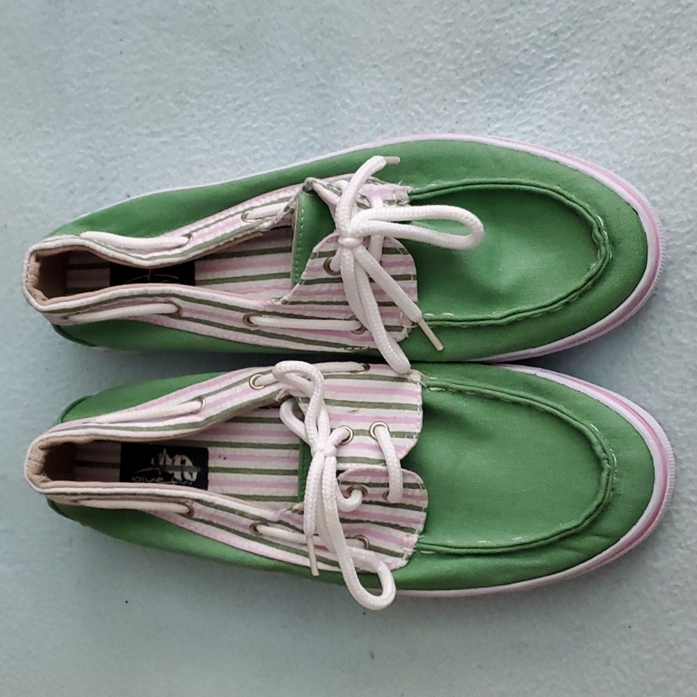 Blue Fin green womans canvas boat shoe